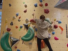 -Upper Climbing Gym 攀岩(华侨城店)