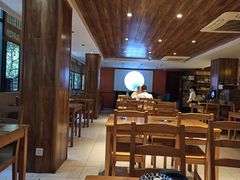 大堂-莲池荟素食馆·12年老字号(光孝寺店)