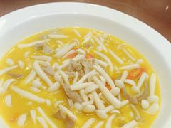 -小秦淮·南京土菜(新亭西路店)