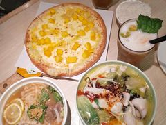 -卢家妈妈·西餐厨房(卜蜂中心店)