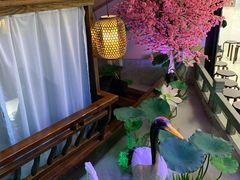 -韵秋荷(宝山龙湖天街店)