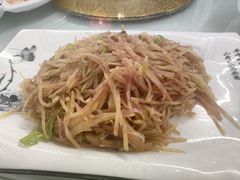 -蔼若春.传承三十年云南菜(金碧公园店)