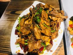-嗨辣小聚·盘锦河蟹·海鲜烧烤龙虾(盘锦十年好店)