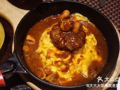 日式烩牛肉蛋包饭-TAMATI(巴黎贝甜韩式西餐厅店)