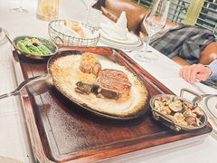 -Mogul Eatery·大亨餐酒馆