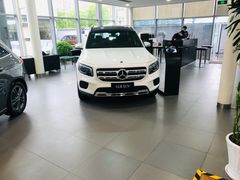 -上海德星奔驰(江杨南路店)