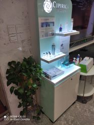 -咪咪专业脱毛连锁机构