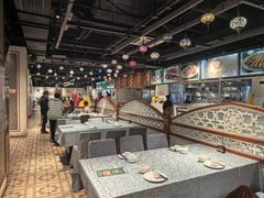-巴扎美食·新疆菜·西域歌舞表演餐厅(新疆大厦店)