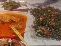 -欧提汗·新疆餐厅·清真(银都路店)