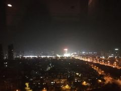 -天津梅江中心皇冠假日酒店