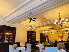 -Salon de Ville浦江汇(上海外滩华尔道夫酒店店)