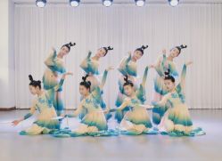 点击看大图 -OCEAN DANCE高空舞蹈室