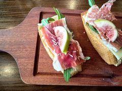 -藏书馆咖啡LibraryCoffee·Bistro(牡丹园店)