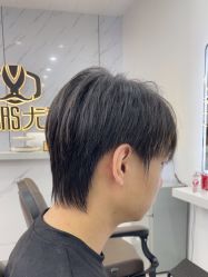 -尤司男士国潮理发馆