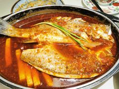 香辣跳水鲈鱼-以饭湘许(新塘万达店)