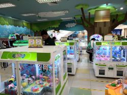 -莫莉幻想儿童乐园(武汉金银潭永旺店)
