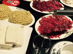 -一鼎牛鲜活牛肉城(晋江海峡国际食品城店)