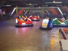 -极限PLAY运动娱乐新世界·团建派对潮玩休闲馆·室内蹦极高空游乐园