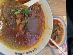 特色酸辣粉-小杨生煎(香港名都店)