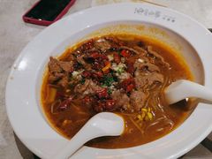 水煮牛肉-大食代美食广场(迪士尼小镇店)