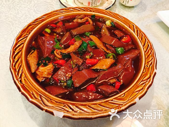 鸭血肥肠