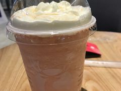 乐岛桃桃冰-瑞幸咖啡(第一城店)