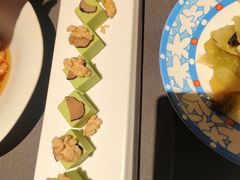 -肆月河豚·新淮扬菜·烤鸭(中关村店)