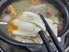 -濠轩阁特色生蚝火锅(水湾路店)