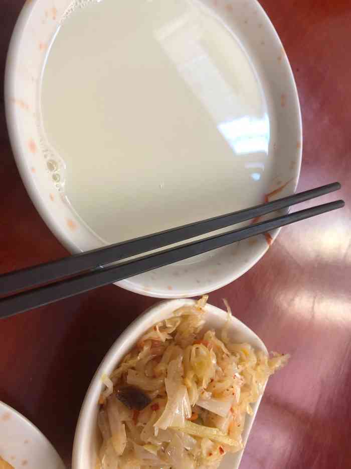 金城大壶油茶-"以前住的老房子巷子口的一家油茶店,卖油茶.