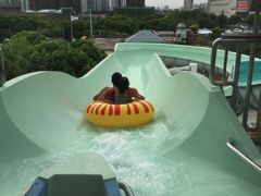 -热带风暴水上乐园(新镇路)
