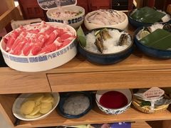 -巴奴毛肚火锅(龙湖锦艺城店)