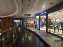 -砂之船奥莱(南京江宁店)