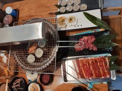 -合易泓烤肉·海肠捞饭(火车站店)