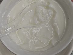 -义顺牛奶公司