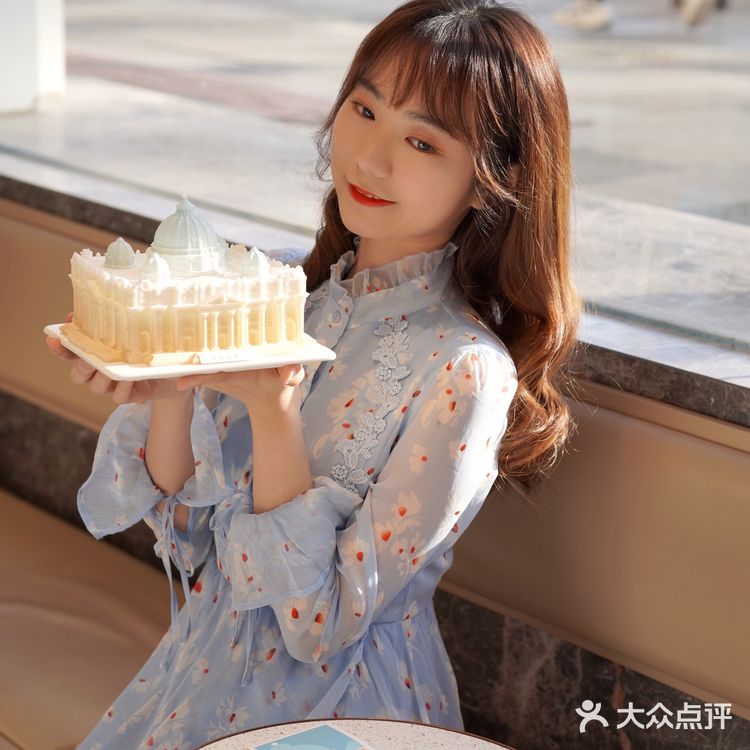 城堡蛋糕美如艺术品🏰一克甜品的浪漫