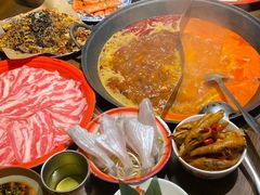 -萍姐火锅·公路夜市(武汉首店)