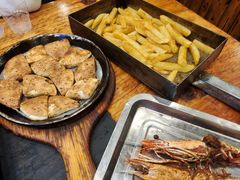 -老东镇啤酒屋海鲜加工·蒸汽海鲜·海鲜烧烤(台东店)