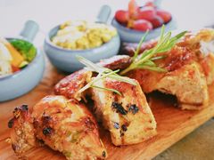 秘制农场烤全鸡豪华早午餐-The Rug Cafe(王府中环店)