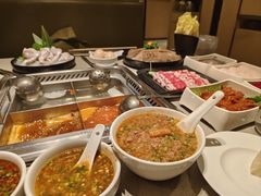 -海底捞火锅(宝龙广场夜宵主题店)