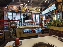 -钢管厂五区小郡肝串串香火锅(梅川路店)