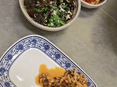 -梅溪·小伙子干挑面(安吉总店)
