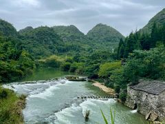 -高荡千年布依古寨旅游景区