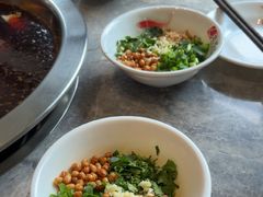 -忘情水鱼头·鲜鱼火锅(滨江中路店)