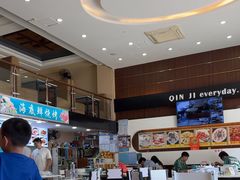 -覃记海鲜美食餐厅