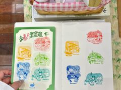 -猫的天空之城概念书店(杭州南宋御街店)