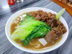 牛腩猪肠河粉-珍珍小食店(西华路店)