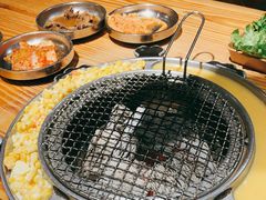 -青瓦炭韩潮烤肉(花园道店)