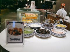 -武汉世茂希尔顿酒店·汇·全日餐厅