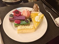 -圣丰索菲特·2 On 988 Café 自助餐厅