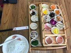 -双桥园·云南过桥米线(古城南门店)